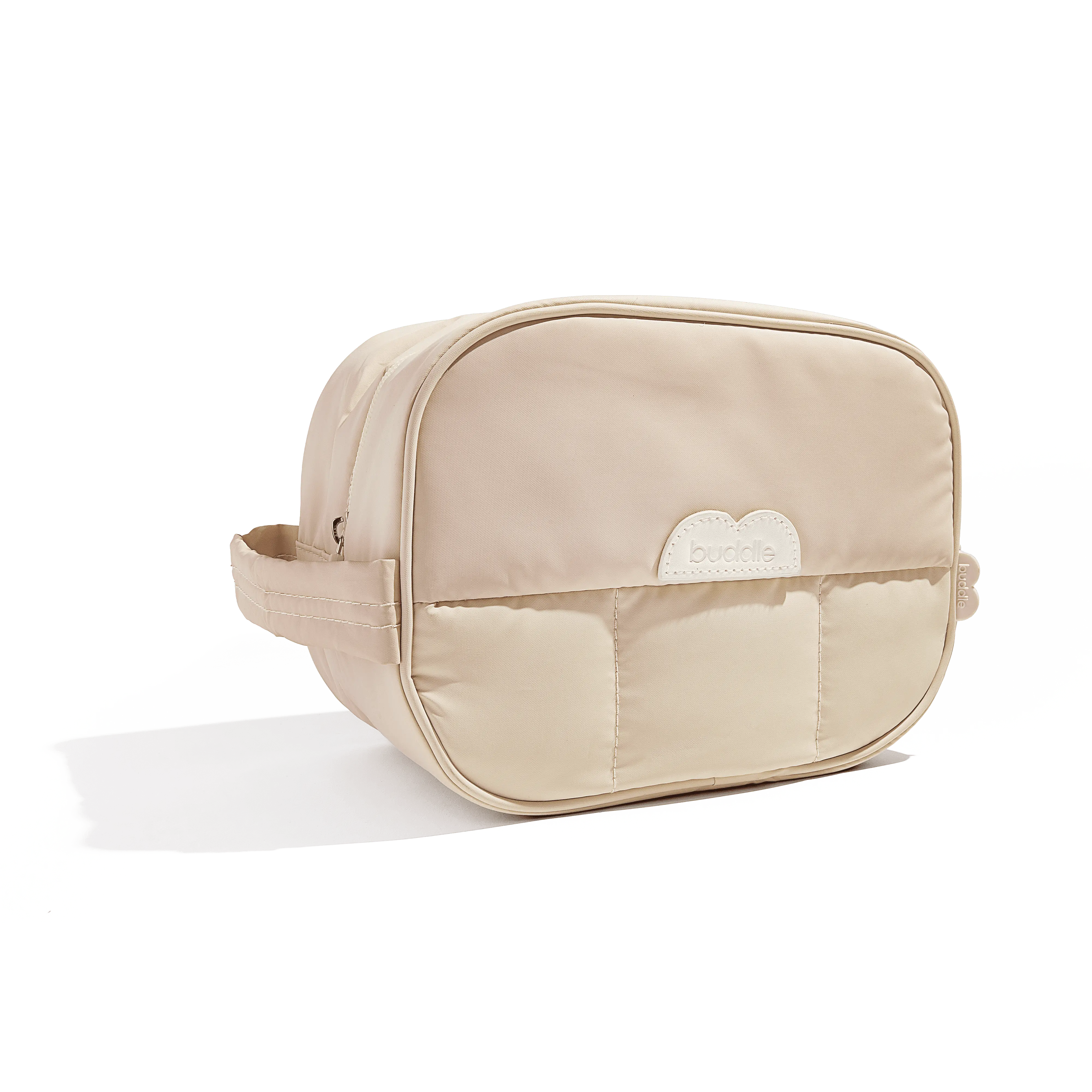 BUDDLE Buddle Bag with Heart Design, Zippered Pocket, and Double Handles