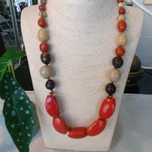 Artisanal Tagua Nut Necklace Multicolor, handmade in Ecuador