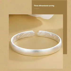 1pc Vintage Elegant Lotus Embossed Open Cuff Bracelet, Adjustable Bangle for Daily and Gift Occasions, All-Season Jewelry