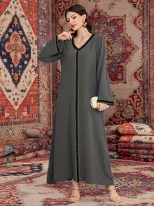 Women's Colorblock V Neck Long Sleeve Modern Arabian Dress, Modest Long Dress for Daily Wear, Ladies Clothes for All Seasons