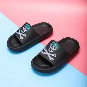 Boys' Cool Skull Slippers Home & Outdoor Non-Slip Odor-Resistant Casual Beach Sandals for Kids with Fun Skull Design