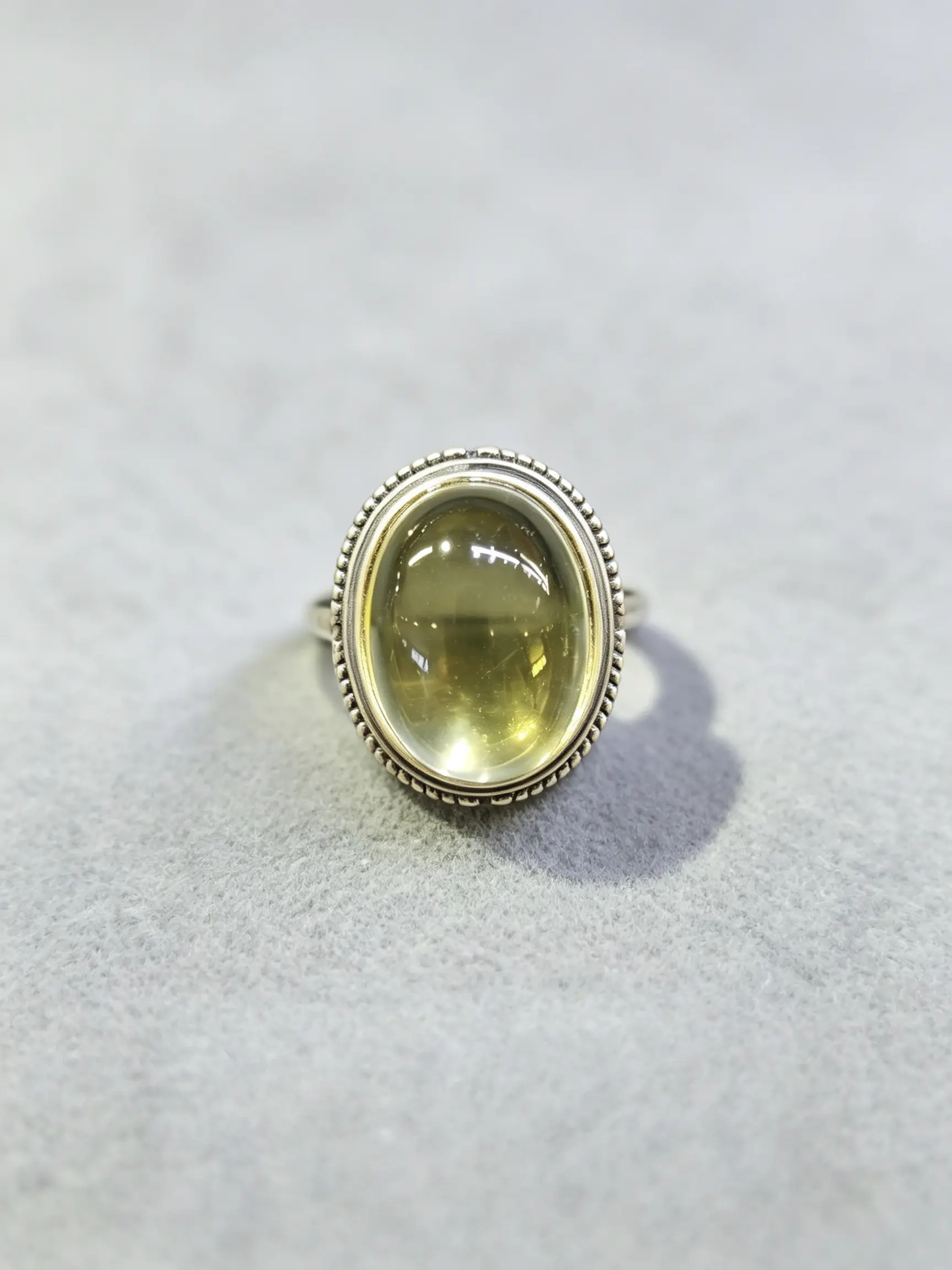 Yvon(18114)gc.Citrine ring