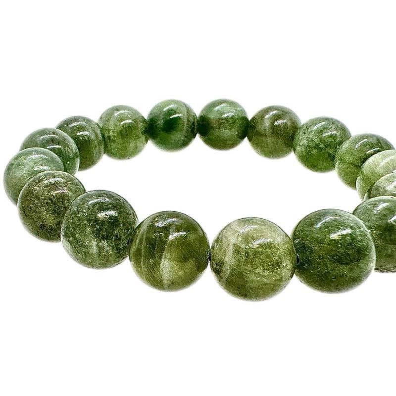 Green Apatite Bead Bracelet by Urban Rutile • UrbanRutile.Etsy.com Green Apatite Bead Bracelet by Urban Rutile • UrbanRutile.Etsy.com