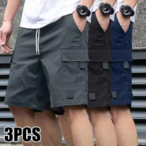 Men’s solid-color cargo shorts with letter patchwork and a drawstring waist; regular fit for casual comfort, featuring flap pockets and slanted inset pockets—ideal for summer wear. A versatile men’s bottom suitable for everyday streetwear.