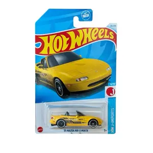 Hot Wheels ‘91 Mazda MX-5 Miata Yellow HW J-Imports 1:64 Diecast Car