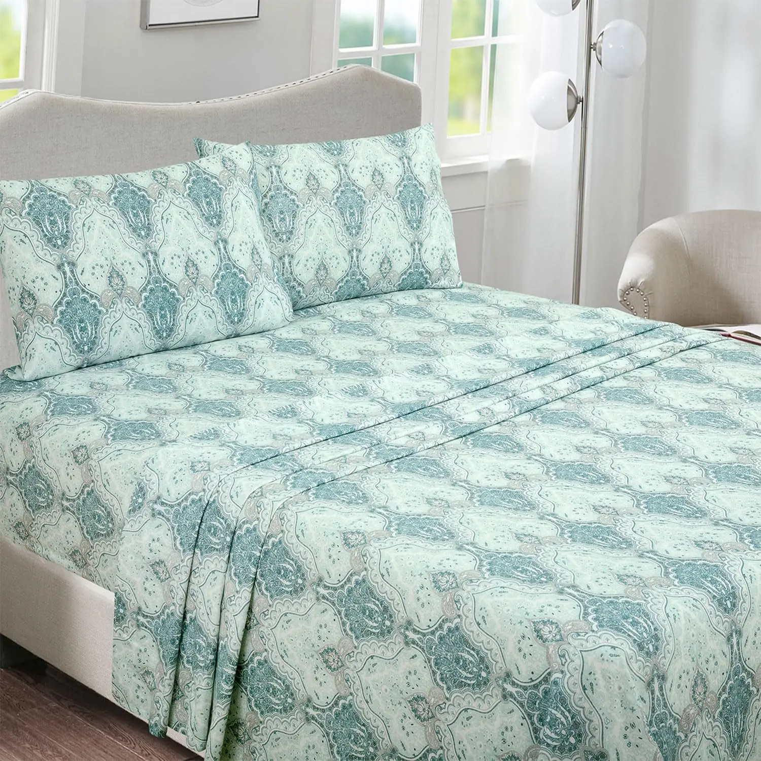 Briarwood Home 100% Cotton Printed Flannel Sheet Set 3 Piece Brushed Turkish Bedding Super Soft, Warm, Cozy, Deep Pocket & Breathable All Season Sheets & Pillow Set (Damask Navy, Twin