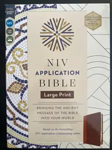 NIV Application Bible (Large Print) - Serious Study Resource with Thousands of Study Notes, Includes Additional Content in the Free NIV Bible App