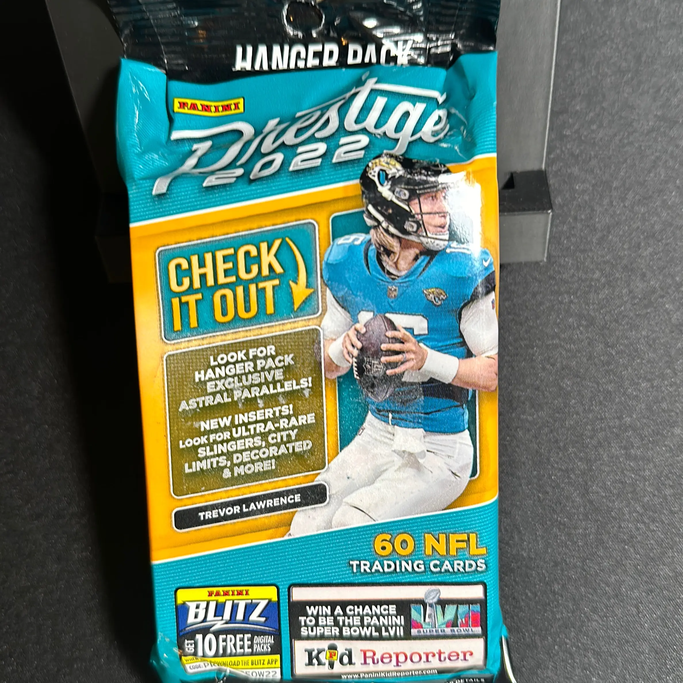 2022 Panini Prestige Hanger pack