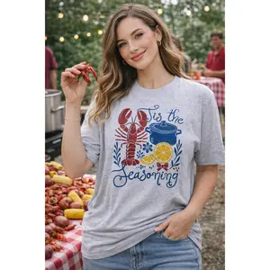 Tees2urdoor Women's Short-Sleeve Print T-Shirt - "Tis the Seasoning" Graphic Piece, Everyday Casual Fit Streetwear Top