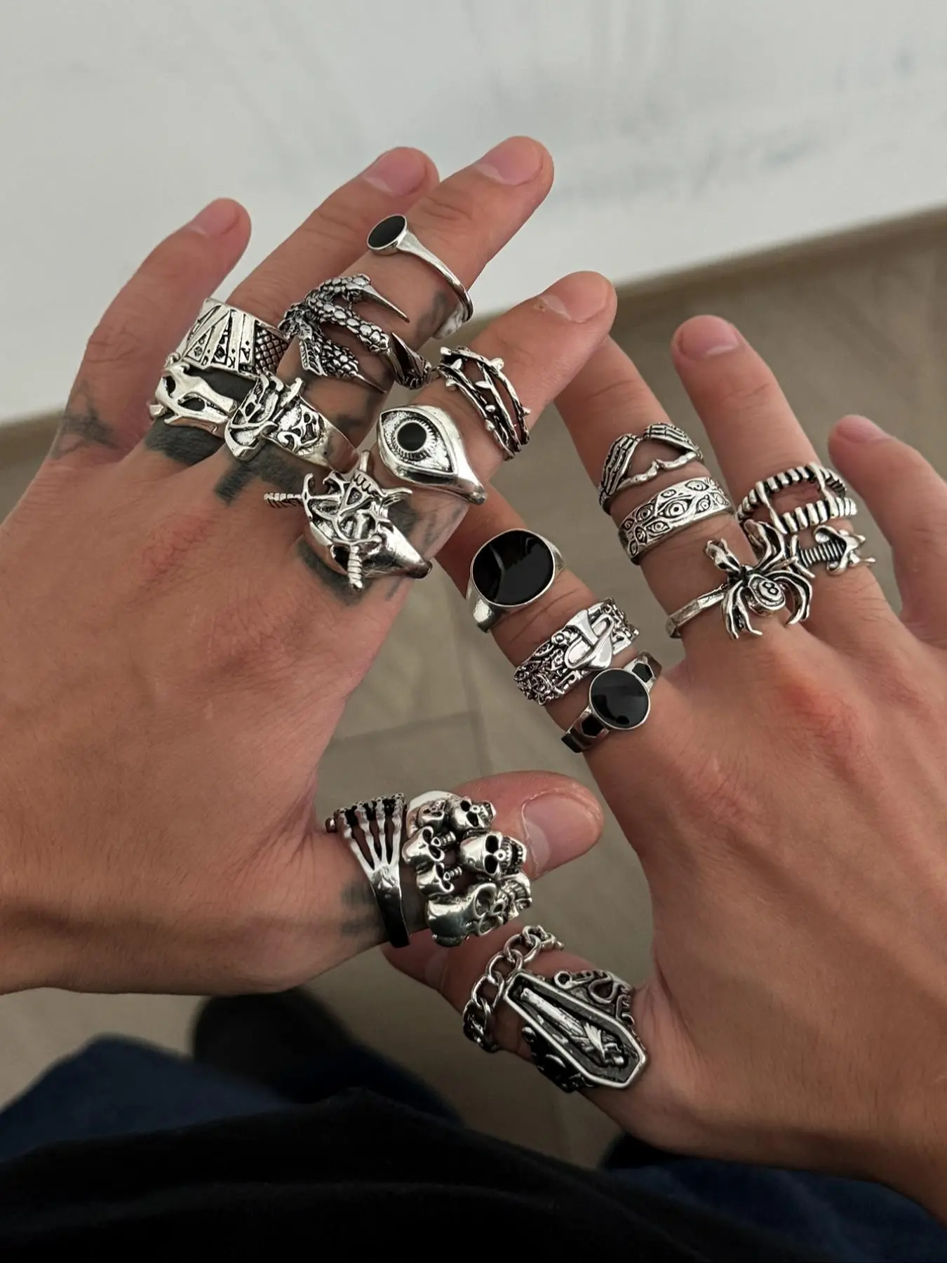 20 Piece Vintage Spider Skull Ring Set, Dark Punk Retro Joint Rings, Holiday Gift, Street Style Charm Jewelry, Stackable Rings, All Seasons, Knuckle Rings Set, Costume Jewelry Rings, Fashion Stackable Rings