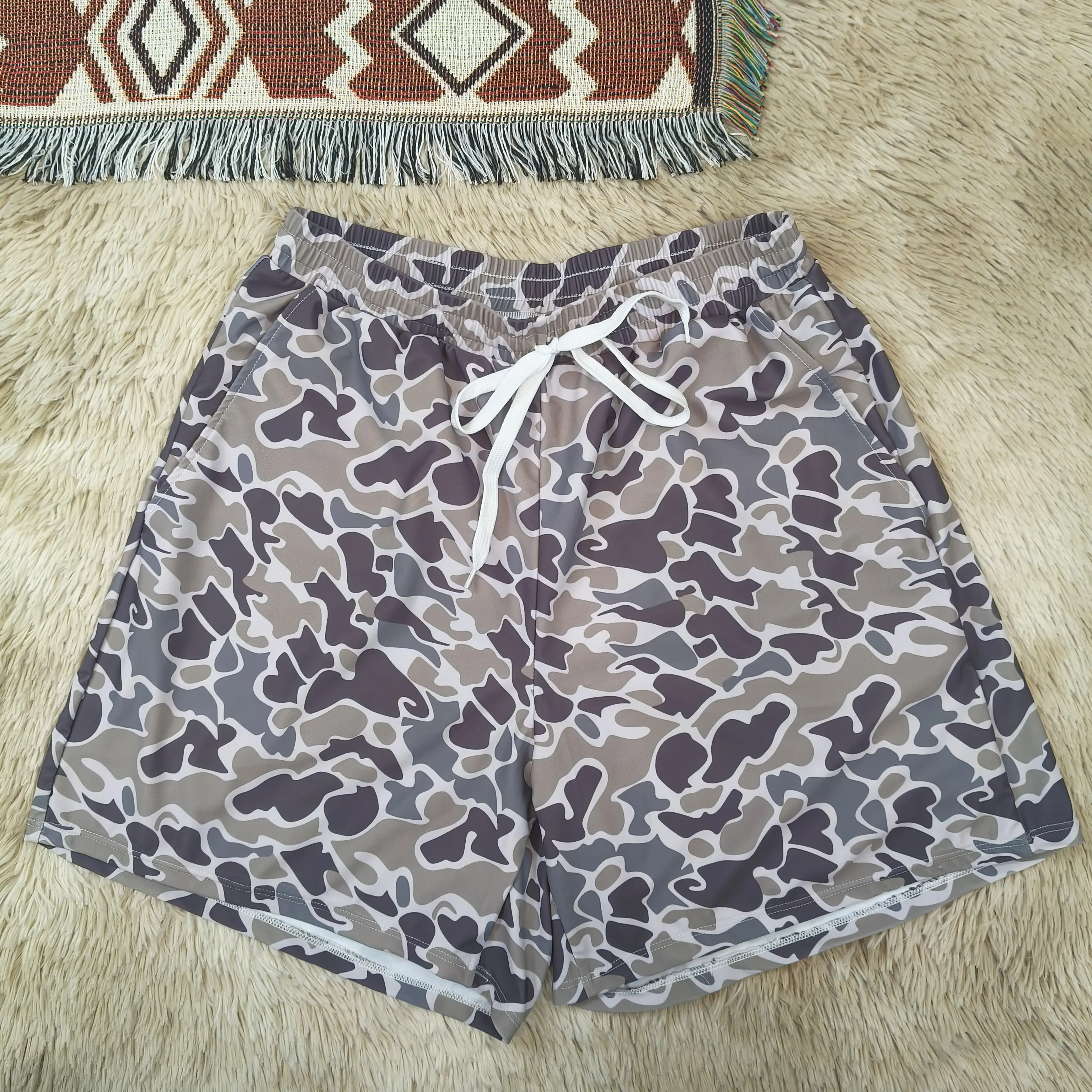Men's Camouflage Print Swim Trunks - Stylish Summer Beach Shorts for Pool Parties, Casual Outdoor Wear, Men's Swim Trunks
