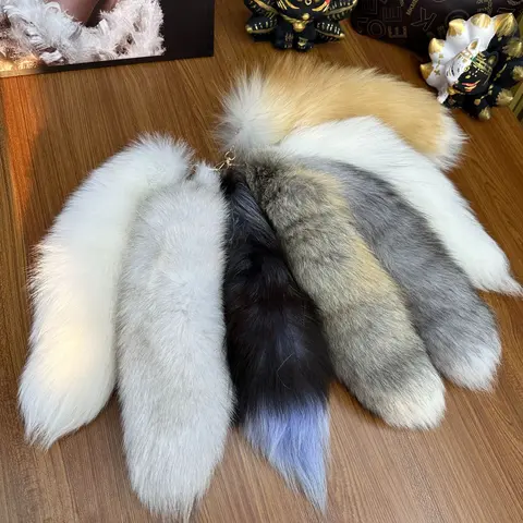 2026 Summer Modacrylic Soft Fur Faux Fox Tail Keychain - Stylish Keyring, Key Charms, Accessories for Women, Funky Unique Kawaii Accessories, Gothic Bag Charm for E-Girls, Role Play Events, Keychain Decor, Keychain Accessory, Key Holder For Purse