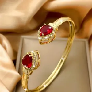 1pc Fashionable Geometric Inlaid Bracelet For Women, Perfect For Party, Vacation, Beach, Festival, Gift chopard