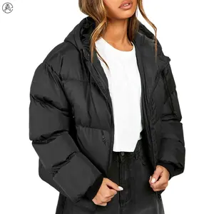 Arssm Women’s Cropped Hooded Quilted Jacket – Lightweight Zip-Up Winter Coat with Pockets for Cozy Street Style & Casual Fall Outfits