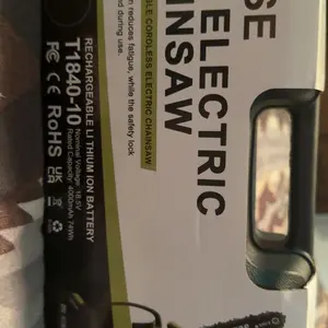 SEESE Brushless Mini ChainSaw Oil System- Portable Electric Cordless Saw for Wood Cutting, Batteries (2000mAh) ,Pruning, Gardening, Camping - Suitable for Seniors, Women Holiday gifts