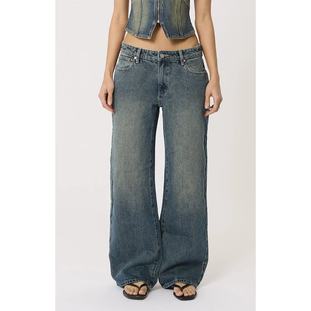 ABRAND Women's Zahli 99 Low Rise Baggy Jeans
