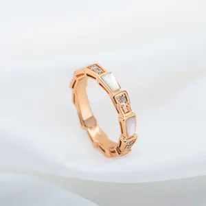 Women's snake bone ring, 18K rose gold with diamonds, paired with white mother-of-pearl, wide and narrow snake-shaped fashion ring