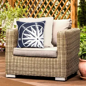 Lush Decor VISIONS II Indoor/Outdoor Handmade Pillow - Traditional Graphic Nautical Ocean Accent  (Compass)