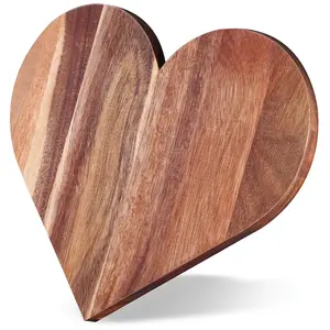 Handcrafted Heart-Shaped Cutting Board, Wooden Chopping Board -, Solid Acacia Wood, Food-Grade Multi-Use Kitchen Board, Valentine‘s Day & Mother’s Day Decorative Gift for Her