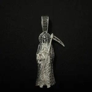 Dije de Santita de PLATA 925