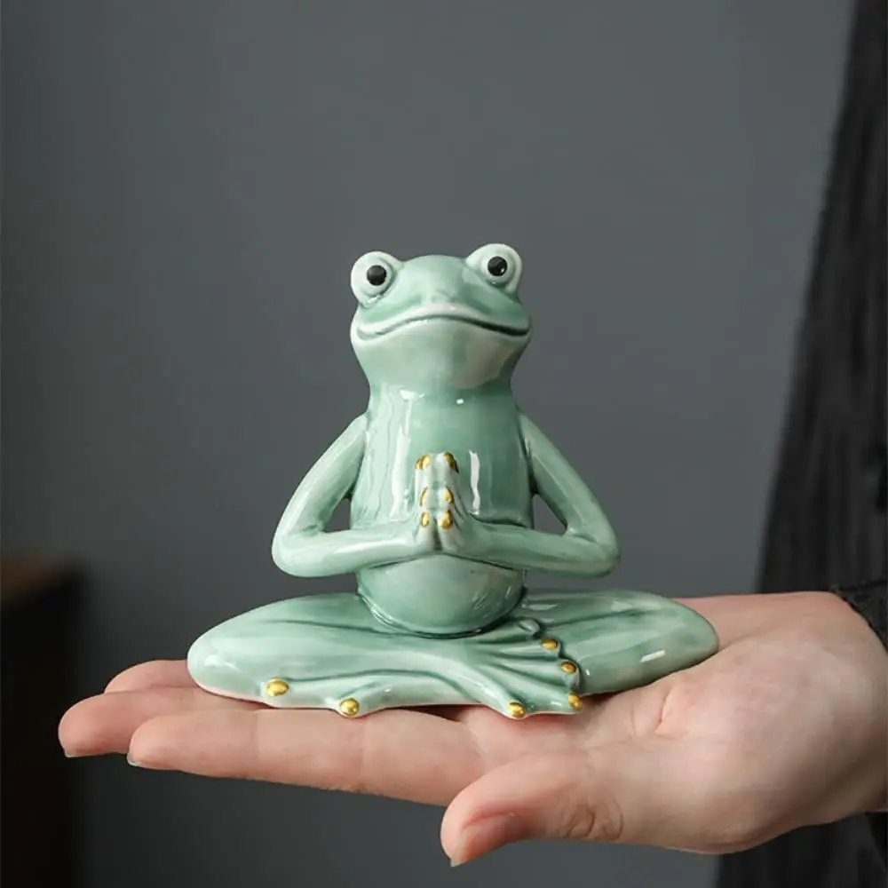 Ceramic Zen Frog Decor, Ceramic Yoga Pose Meditation Frog Staute for Home Zen Decoration - Prayer