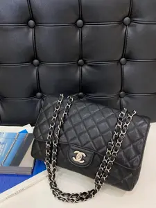 Pre-owned CHANEL Leather Shoulder Bags Preloved CF Jumbo Black Caviar 112159