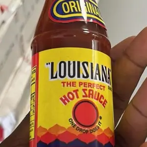 Louisiana hot sauce pike