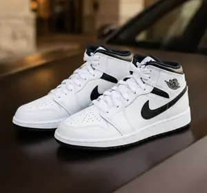 Nike Air Jordan 1 Mid Reverse Panda DQ8423-132 GS & Womens New