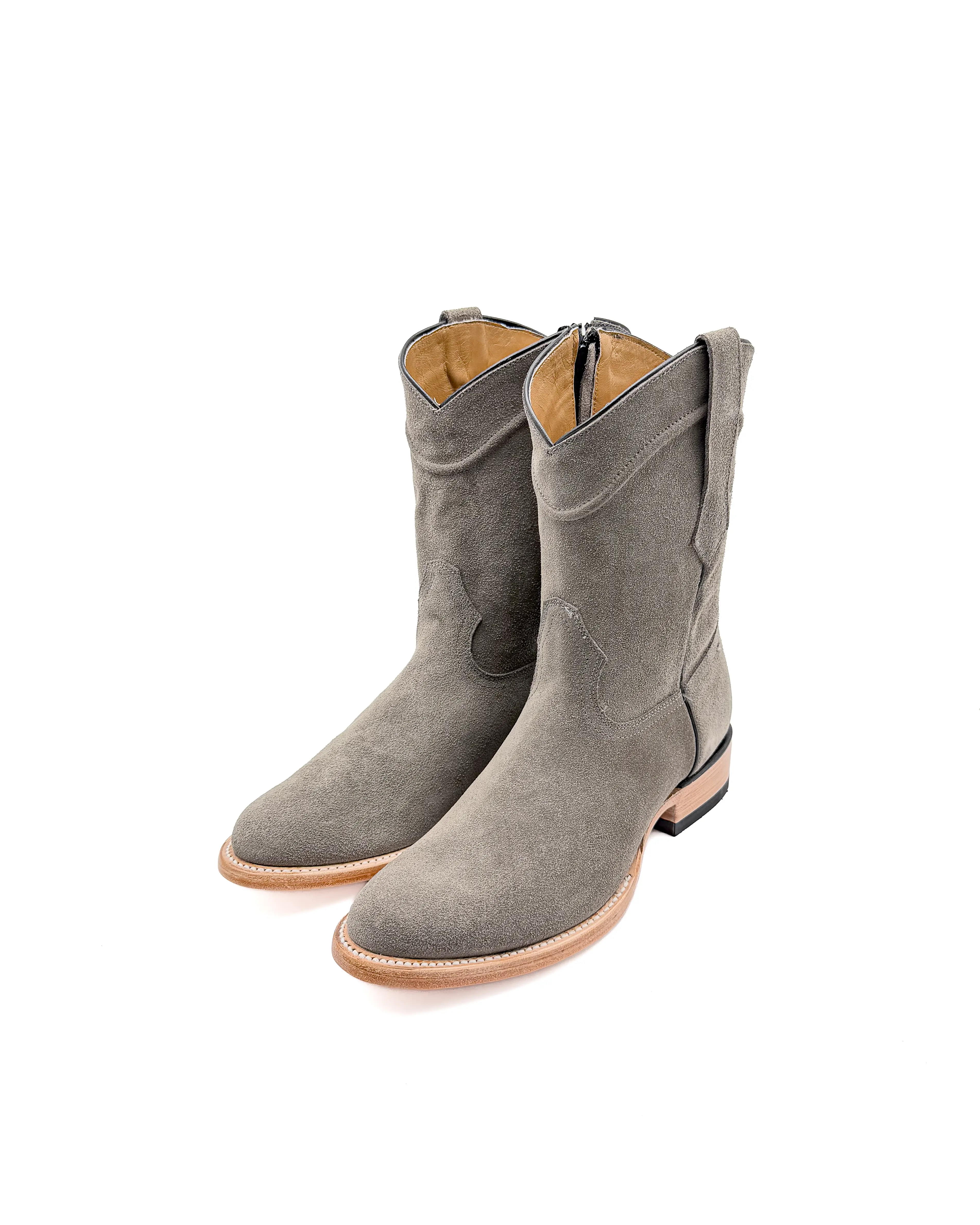 Cowboy Boot in Gray Rough Out Ropper