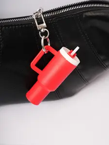 Mini Water Bottle Keychain, Street Style Plastic Material, Unisex Design, Perfect for Men & Women, Daily Use Accessory, Trendy Cute Keychain, Keychain For Bags