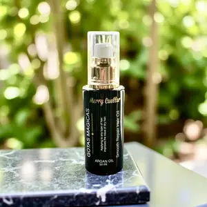 Merry Cuellar Gotas Mágicas  Smooth Repair hair oil Argan oil Haircare Restore