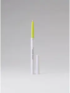 Half Magic GO PLUMP YOURSELF INVISIBLE EXTREME PLUMPING LIP LINER Colorless Finish for 8 Hours Extreme Plumping with Spicy Rush