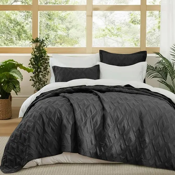Quilt Bedding Set Dark Grey Diamond Quilted Bedspread 3 Piece Queen King Size Soft Lightweight Coverlet with Pillow Shams for Bedroom Decor 106"x96" 92"x96"