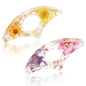 2PCS Thumb Book Page Holder, Book Accessories for Reading Lovers, Handmade Dried Flower Book Opener Holder Thumb, Meaningful Gifts for Book Lovers Teachers Students