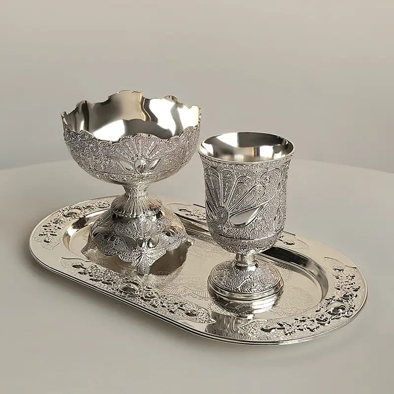High-End Silver Edge Decorative Tray - Electroplated Oval Small Utility Plate for Fruits, Desserts, Tea & Home Kitchen Party Serving, Desktop Storage