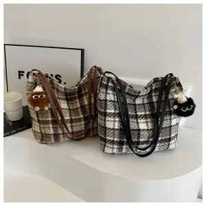 Large Capacity Tote Bag, Minimalist Magnetic Closure Corduroy Shoulder Bag, Women's Dumpling Bag For Daily Used, Corduroy Hobo Bag