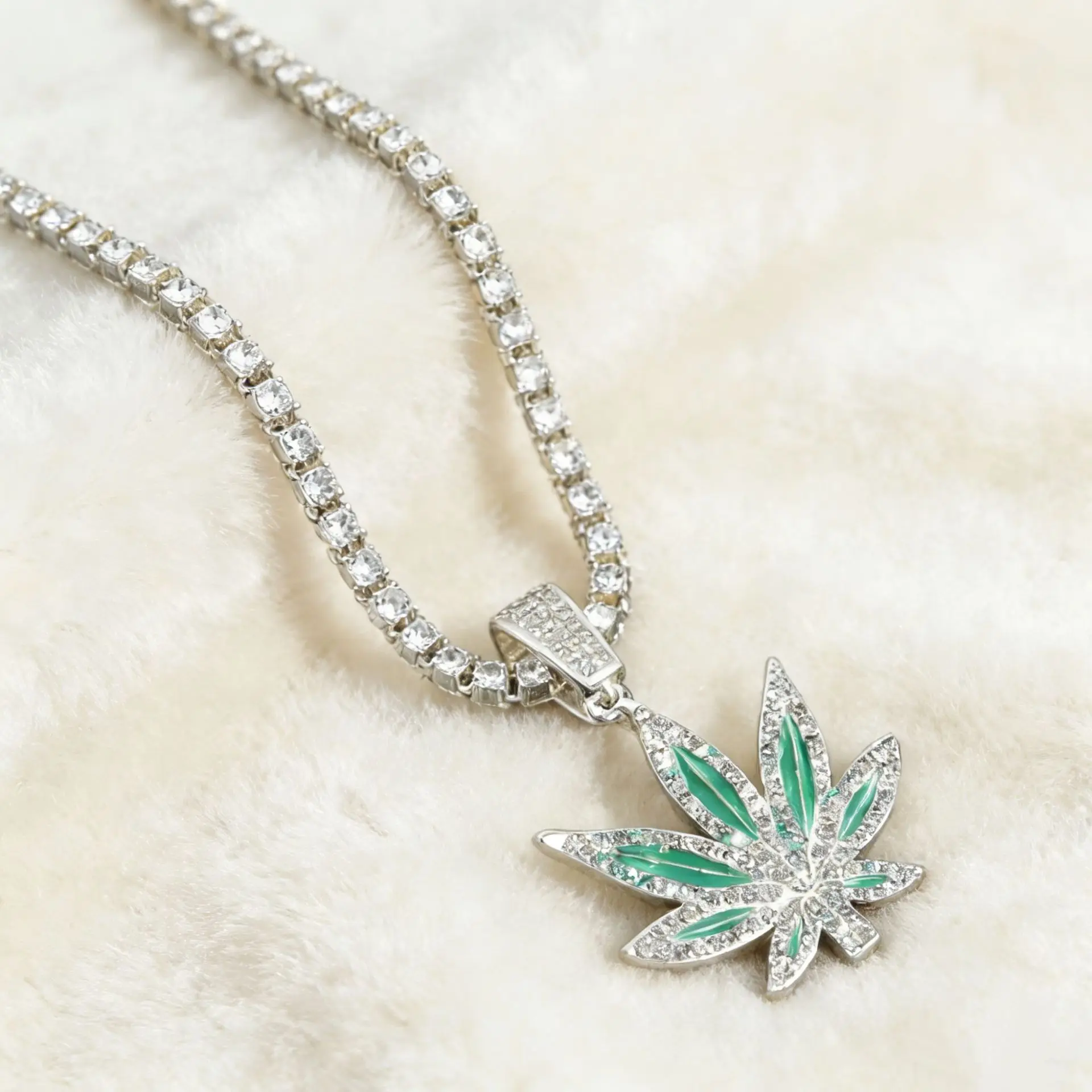 Iron Raven Leaf Pendant Necklace Unisex 16" 4mm Tennis Chain, Iced Out Green Enamel Leaf Charm 2.1"x1.5" with Micro-Pave Cubic Zirconia, 10.99g Casual Daily Hip Hop Streetwear Jewelry