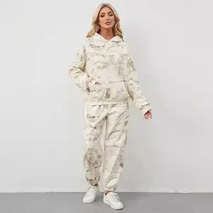 Women's camouflage sportswear set; 2-piece camouflage hoodie set with maple leaf print and oversized sportswear set. Athletic