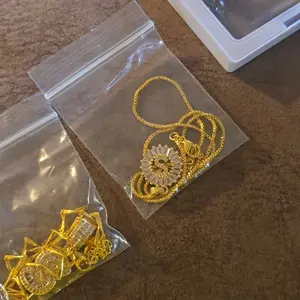 MINDEKA Jewelry 2 Pack Initial Letter Pendant Necklaces 14K Gold Plated Alphabet Necklaces with Adjustable 17''-19'' Chain for Women Valentine's Day Jewelry Set