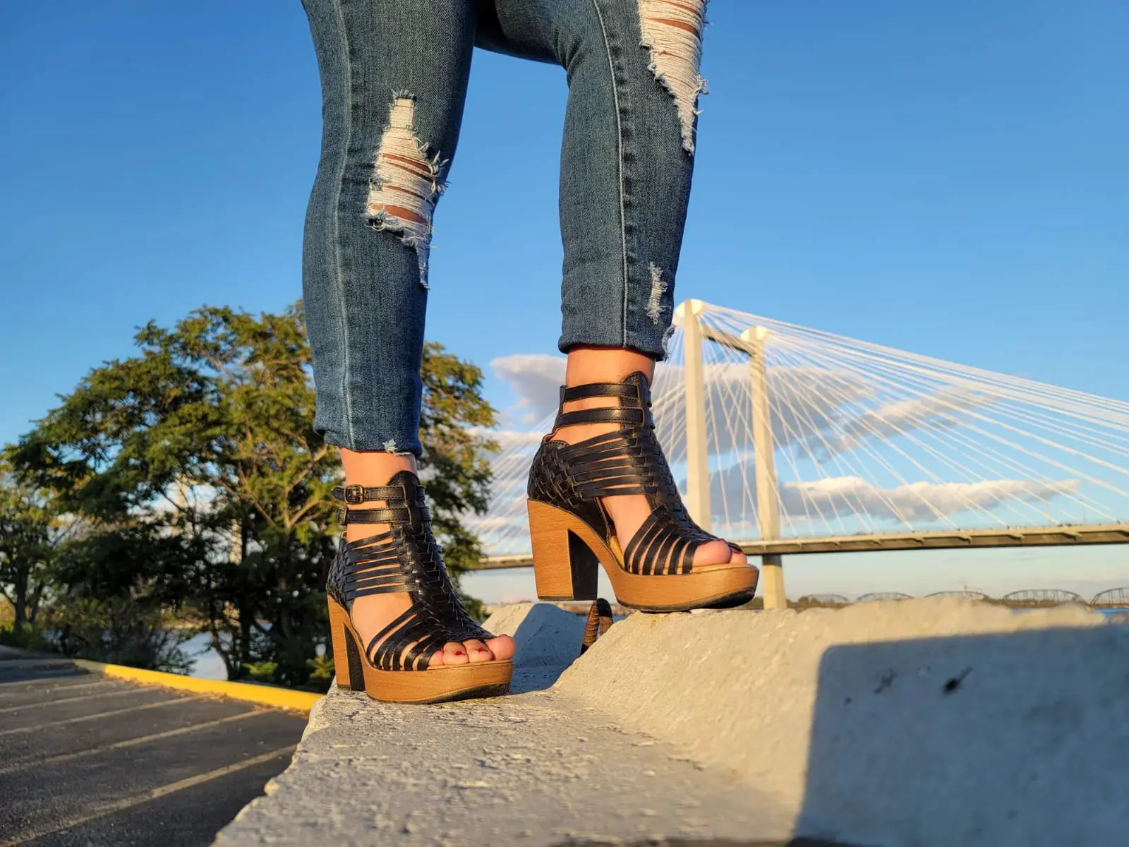 Mexican high heels, huarache sandals Mexican high heels, huarache sandals