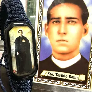 Santo Toribio Romo~Santo de los Inmigrantes~Pulsera de tejido doble Inspirational Faithful Bracelet with Iconic Image of Saint Toribio Romo