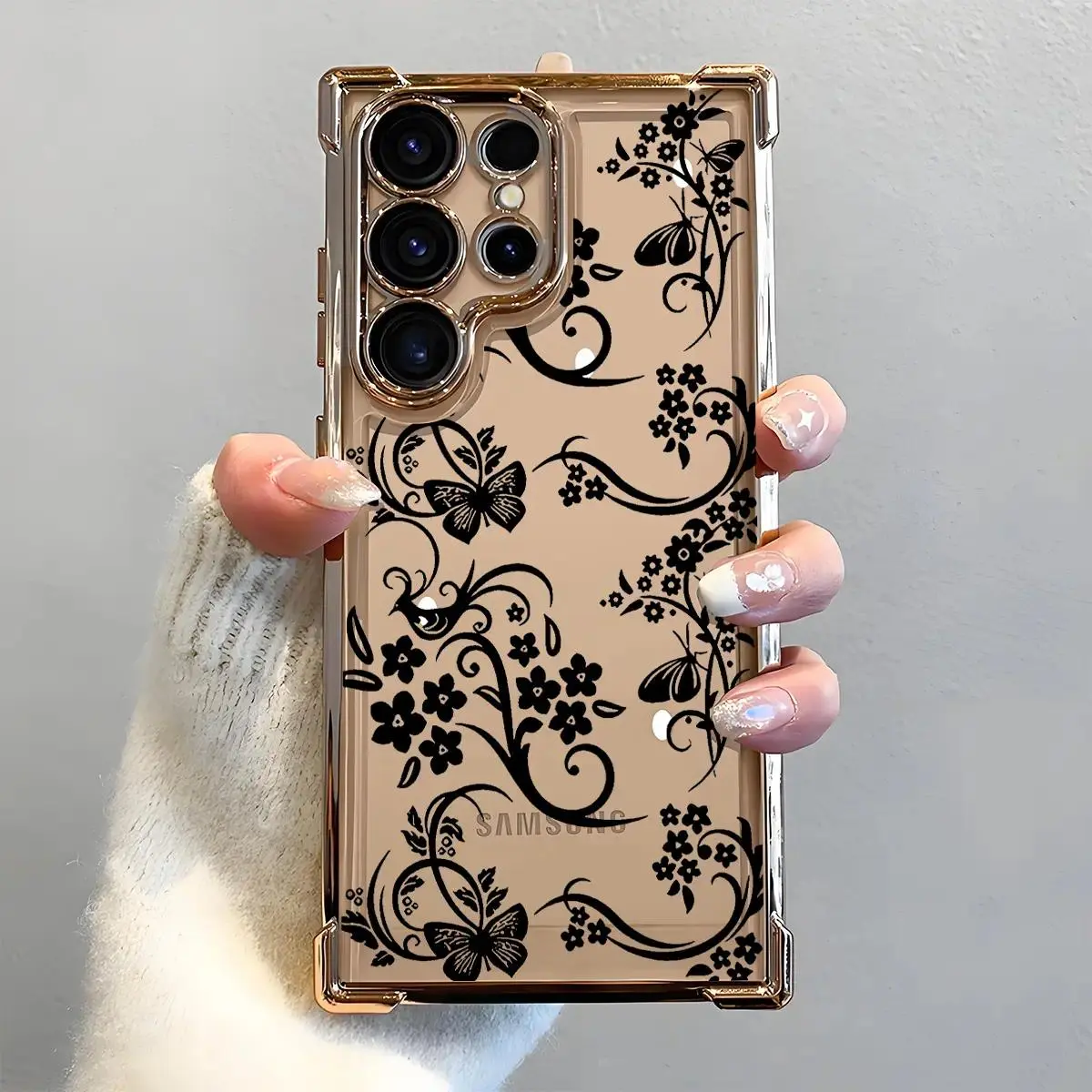 Elegant Floral Vines Pattern Phone Case, Electroplated Cover with Airbag Shockproof Slim Soft TPU Cover for Samsung S26 S25 S24 S23 S22 Ultra S25Edge S24FE Plus S25+