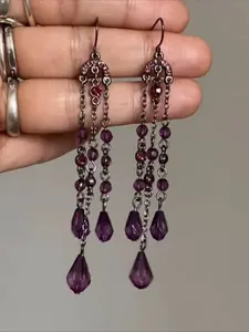1 Pair of Bohemian-Style Long Earrings with Mysterious Purple Beads and Fringe – Women's Earrings with A Retro, Elegant, and Sophisticated Look, Perfect for Parties and Vacations