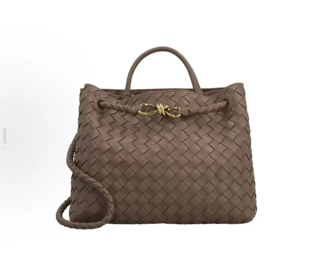 Pre-owned BOTTEGA VENETA Andiamo Lambskin Handbag Pre-owned BOTTEGA VENETA Andiamo Lambskin Handbag