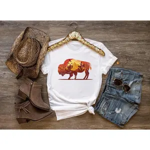 Retro Buffalo Shirt, Western Graphic Tee, Bison Shirt, Wyoming Shirt, Wild West Shirt