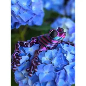 Funky Frogs - Articulated 3D Printed Amphibians With Swirling Colors