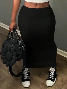 Women's Solid Color Skirt, Fashion Casual Skirt for Daily Outdoor Wear, Ladies Bottoms for All Seasons Women's Solid Color Skirt, Fashion Casual Skirt for Daily Outdoor Wear, Ladies Bottoms for All Seasons