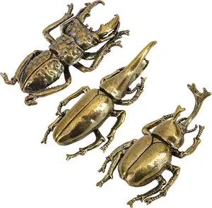 3PCS/Set Insect Bug Wall Decor Solid Brass Beetle Figurine Ornament Exquisite Miniature Taurus Horn Insects Art Statue Simulation Desk Decoration Crafts Home Living Room Artwork Gift for Tea Table