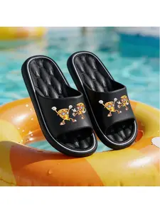 1 PAIRAnthropomorphic Cartoon-style Pizza Unisex Casual EVA Slippers, Comfortable to Wear, Suitable for Outdoor, Men's Indoor and Bathroom Use; Women's Slippers Are Lightweight, Comfortable and Casual in Style.