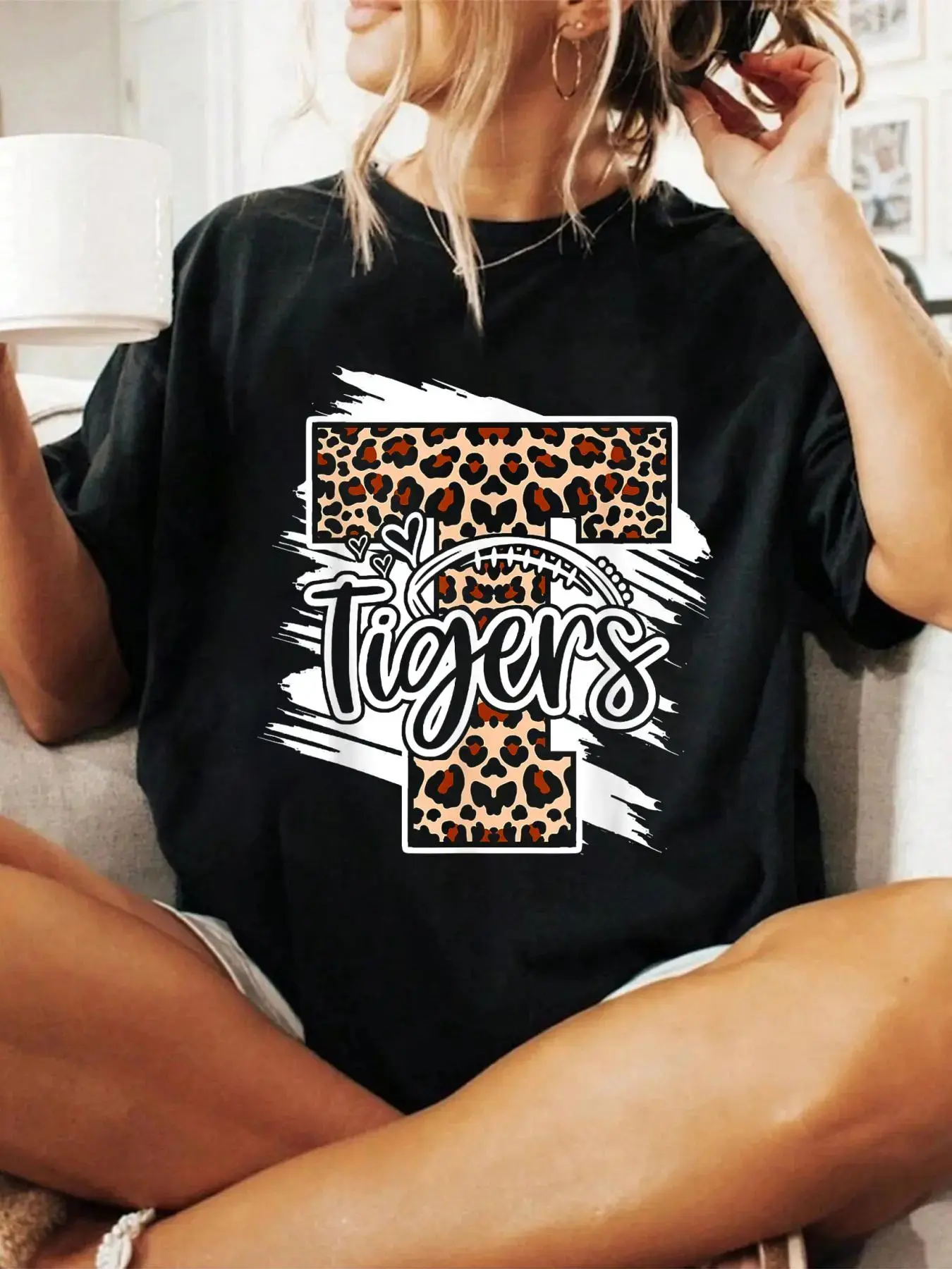 Football Tigers School Sports Fan Team Spirit T-Shirt T-Shirt Print T-Shirt Casual Crew Neck Short Sleeve Comfort Tee Top For Spring & Summer Women's Clothing